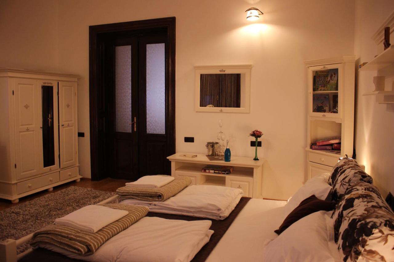 Ella Apartment Timisoara No11 エクステリア 写真